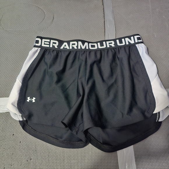Under Armour Pants - Black And White Under Armour Shorts